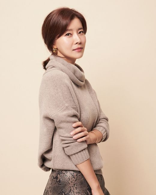  유선 프로필 - 배우 - 드라마 - 영화 - 뮤지컬 - 경력 - 연극 - 작품