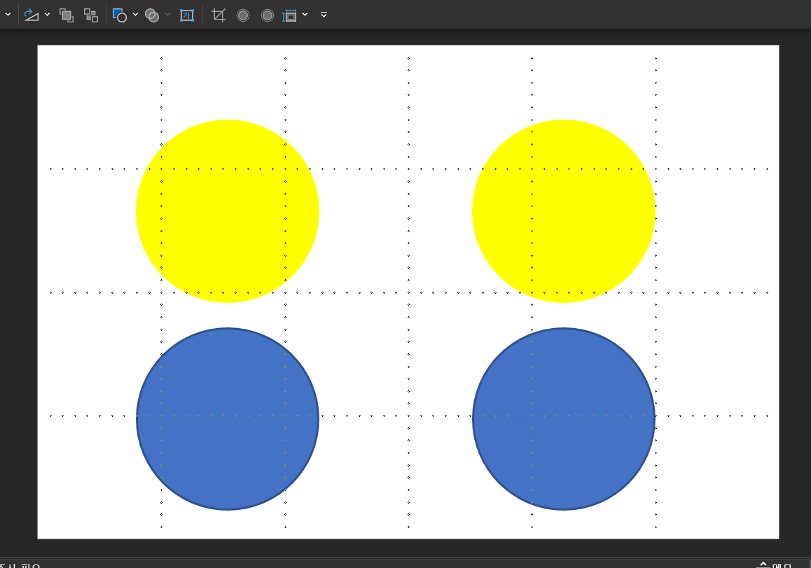 After pasting to the right circle; you can see that now two circles are identical since you pasted the design from the yellow circle.