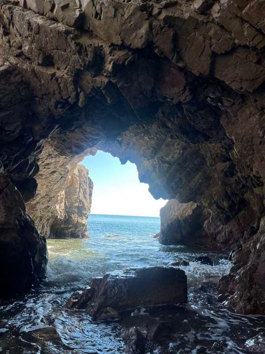 용굴