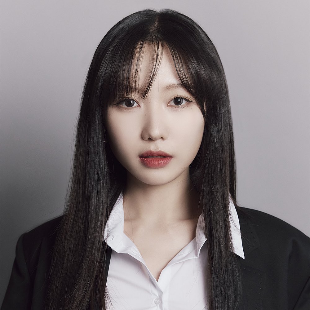 독립한 류수정 소속사 프로필 사진 모음