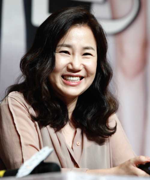 김은숙 작가 수입 재산 프로필 작품 모든 것 김은숙 작가 수입 재산 프로필 작품 모든 것