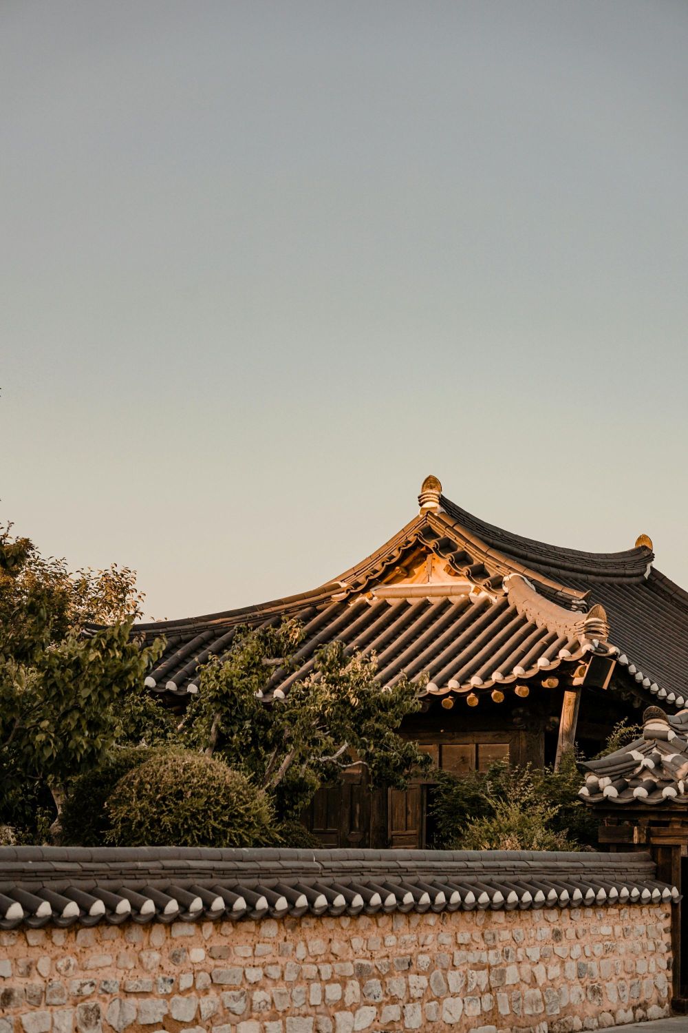 서울 도심 속 숨은 보석: 북촌 말고 갈 만한 한옥 마을 탐방