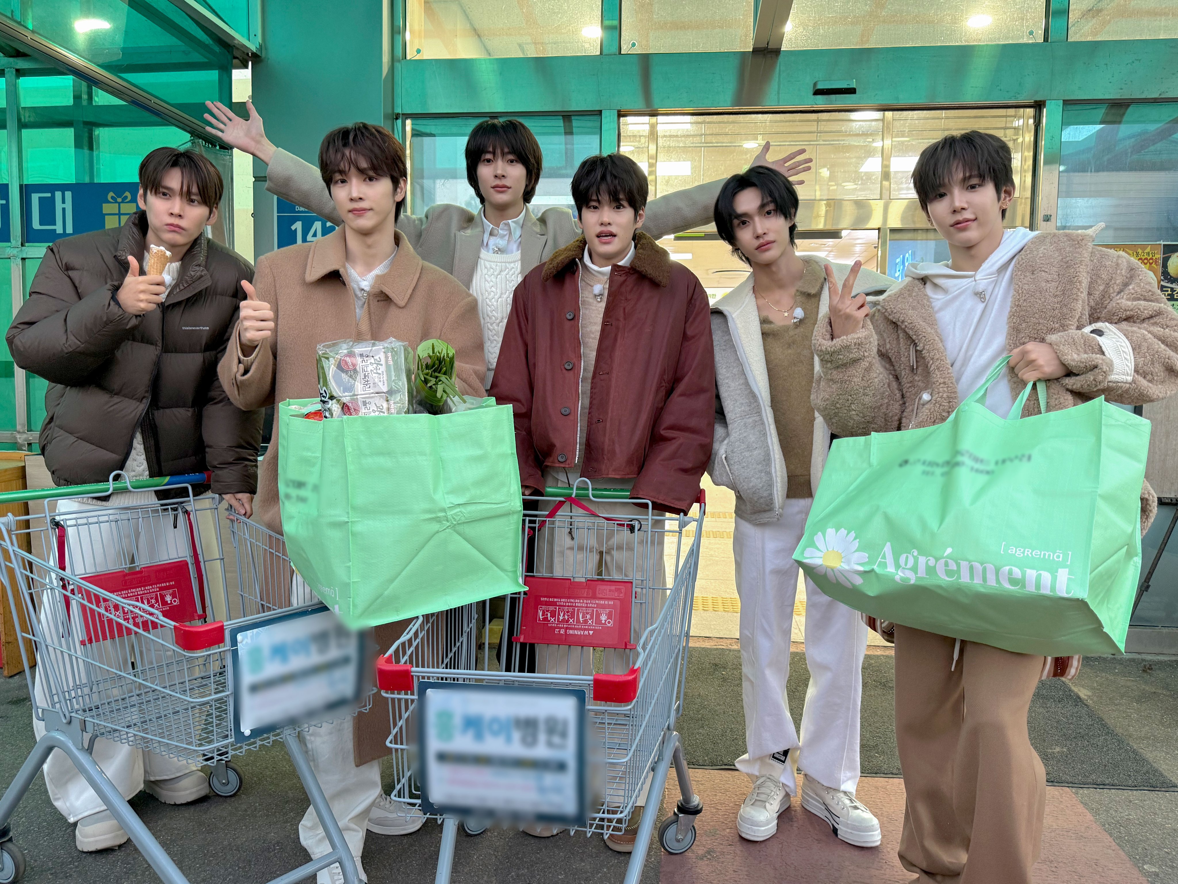 20241224위라이즈트위터공계가족사진