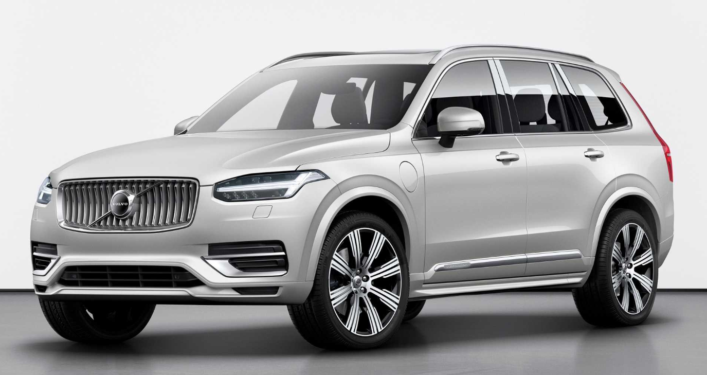  안전에 이슈로 떠오른 볼보 XC90 페이스리프트 소식입니다
