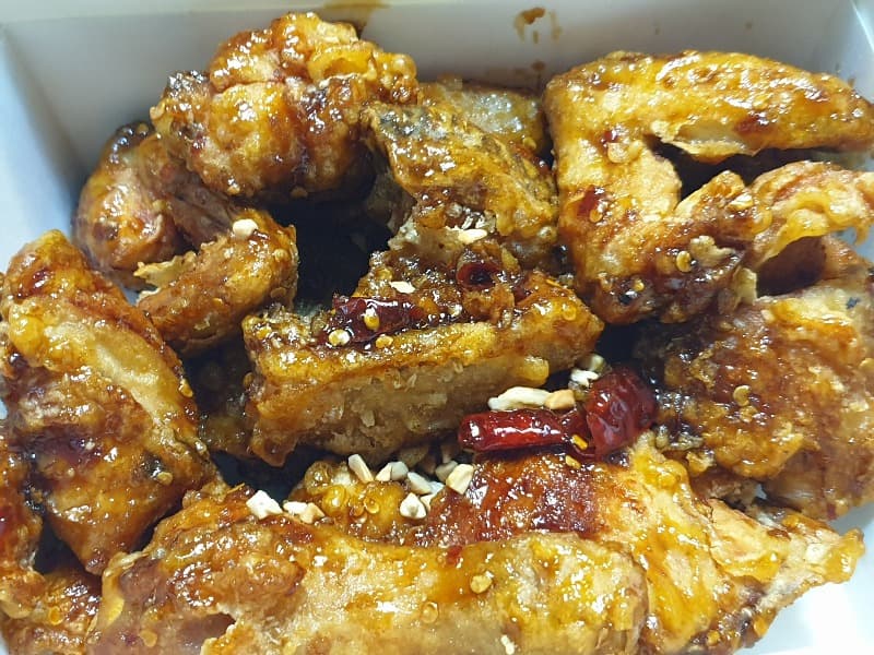 치킨플러스 이미지
