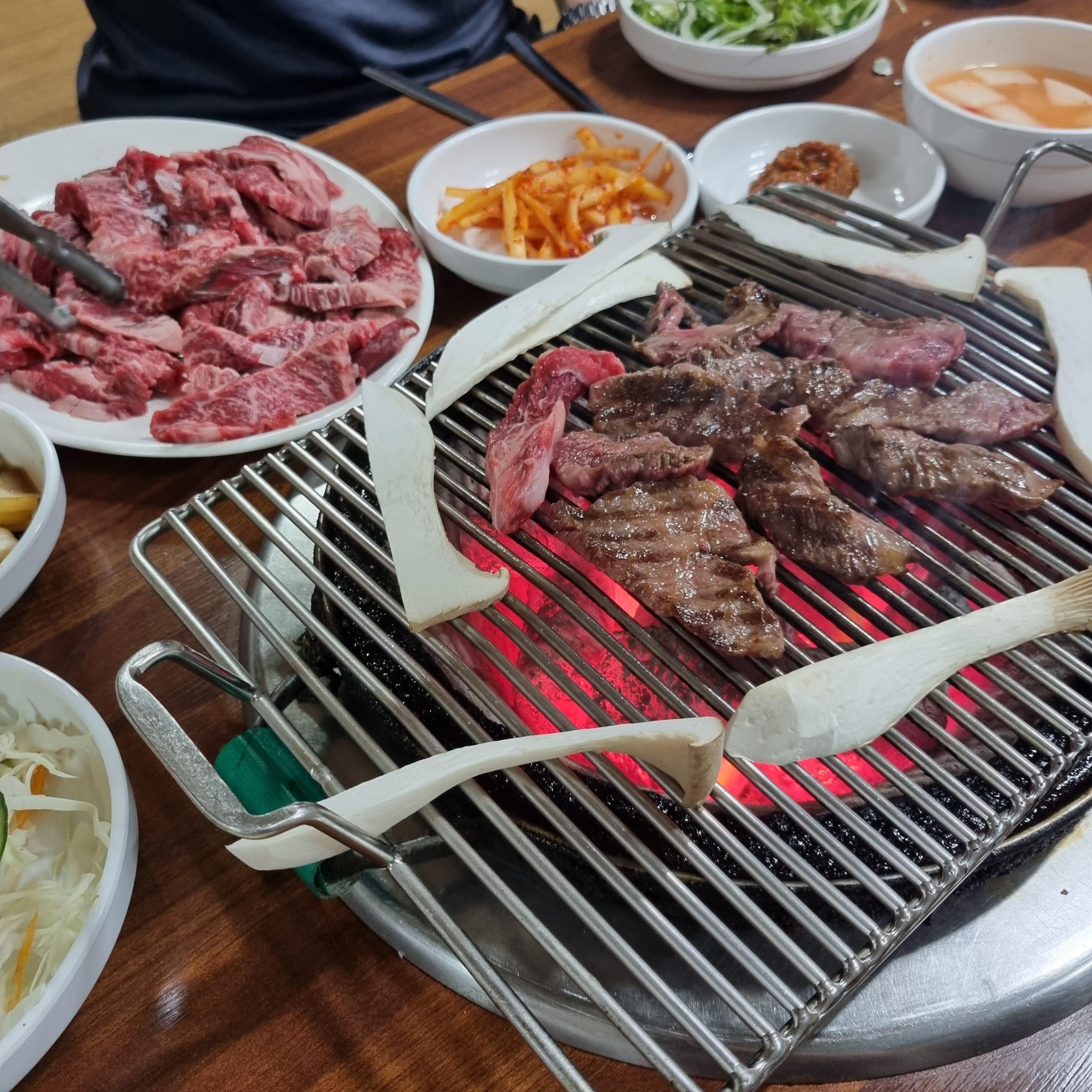 칠곡 소고기 : 갈비살 맛집 '못마루'