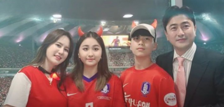  안정환 가족 근황이 어떻길래..?? 이 난리