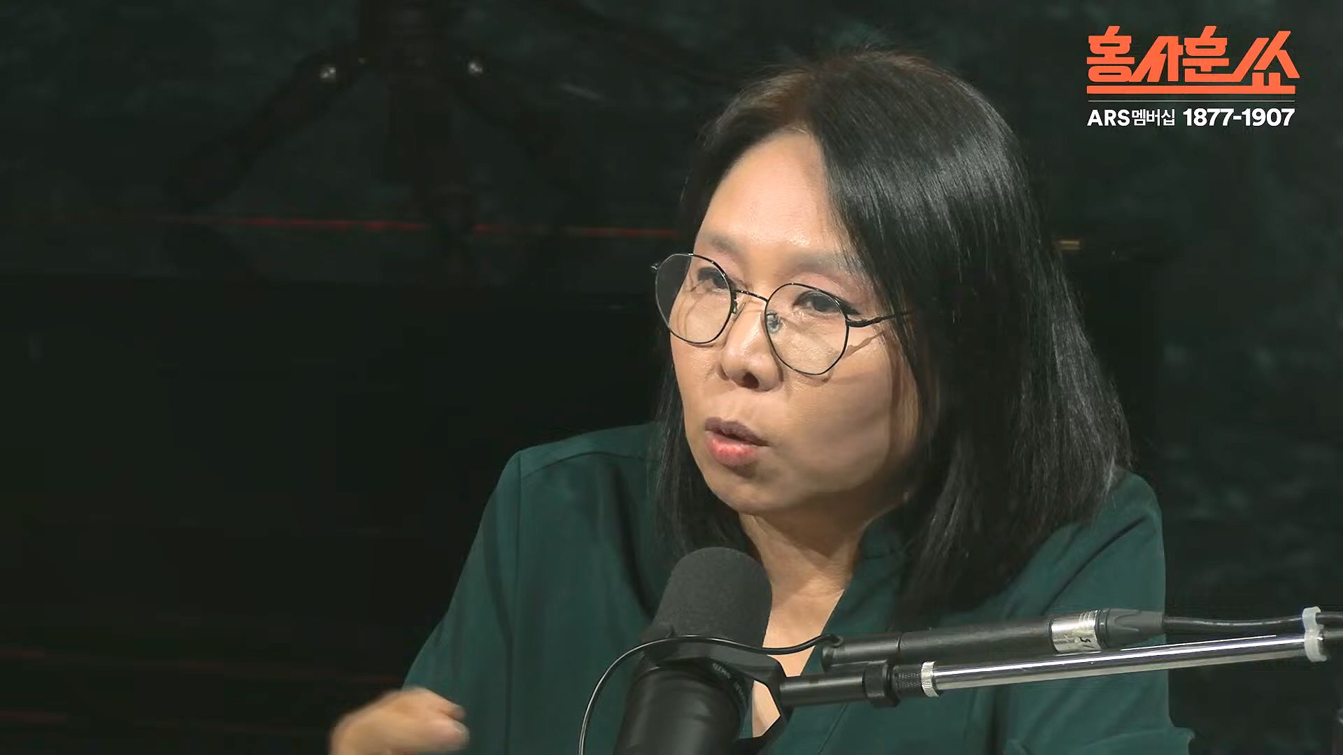 [홍사훈쑈] 입 닫은 이준석과 입 터진 김소연ㅣ노영희 _ 김지호ㅣ 2024년 11월 13일 수요일.mp4_20241113_202818.247.jpg