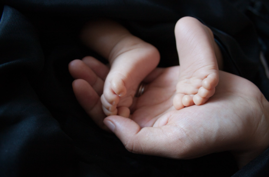 소중한 순간의 시작: 신생아의 탄생