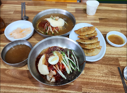 냉면-만두-육수