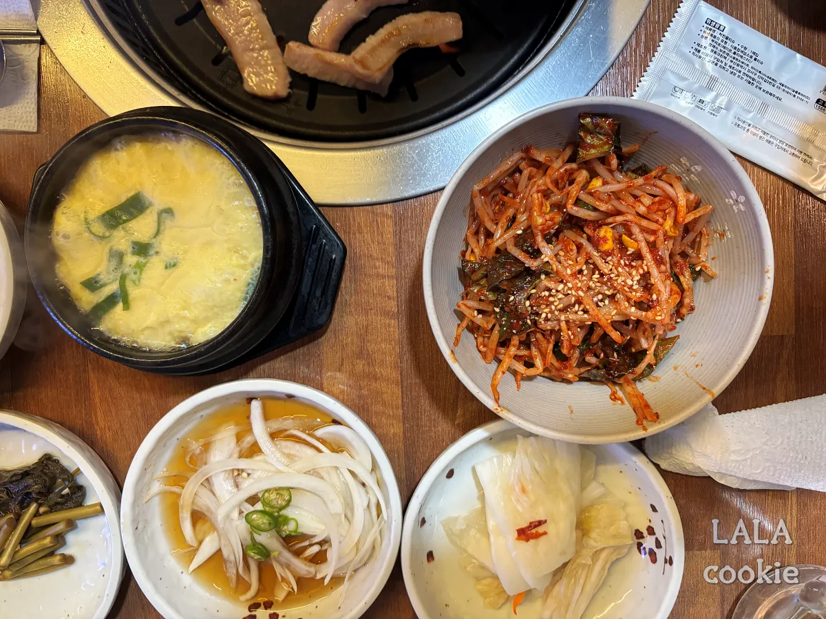 대구-상인동-맛집-오구왕소금구이-기본-반찬