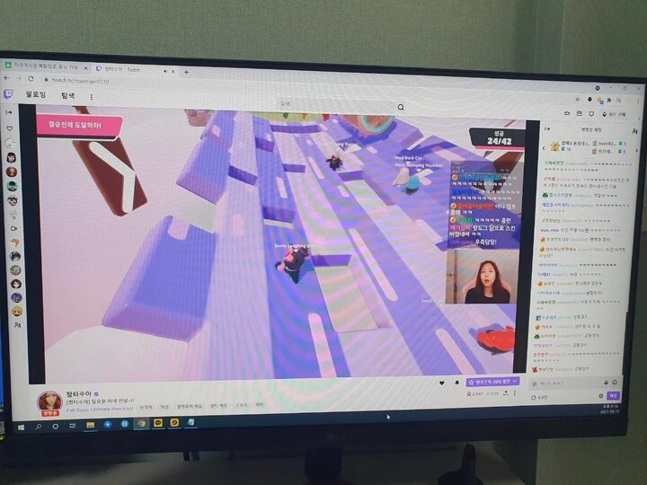 모니터는 LG 아닙니까?