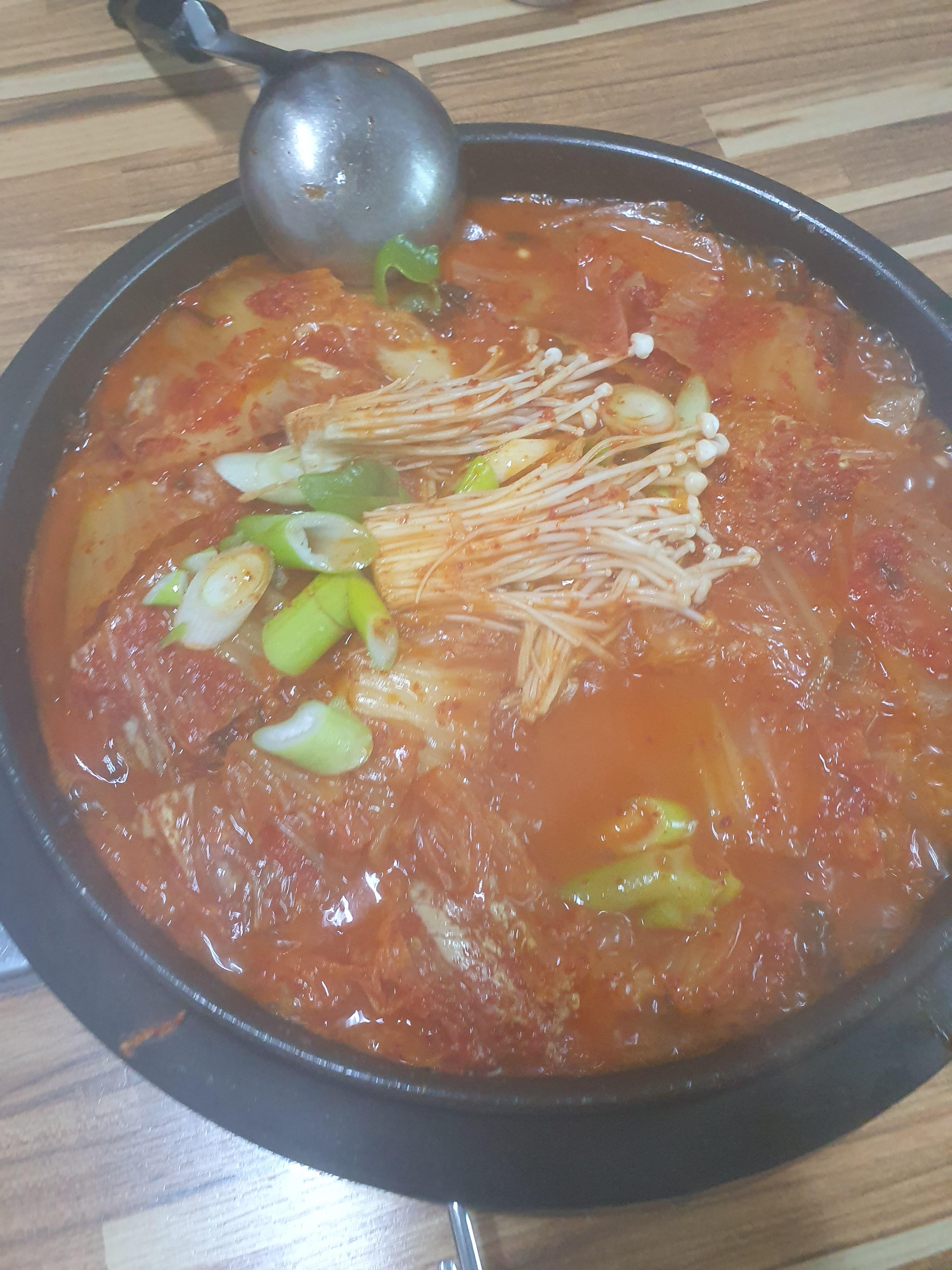 산수식당 1