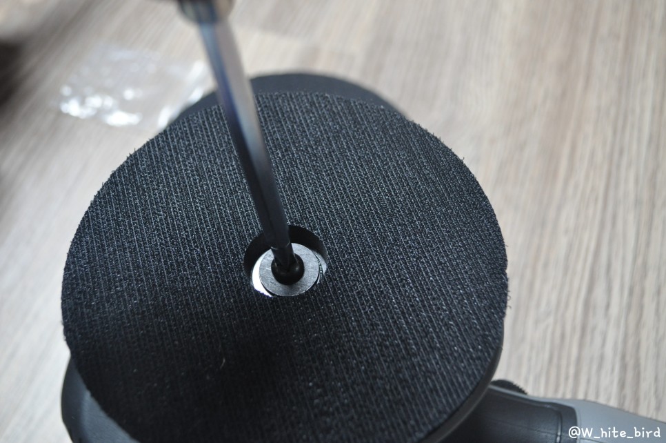 5인치 백업패드 교체하기 이지러스터 광택기 7