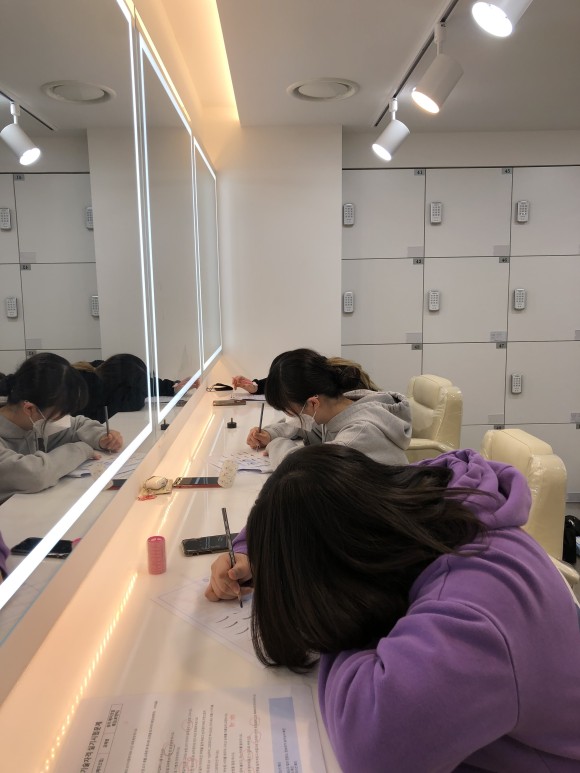 1과제한복 과제제대로 9