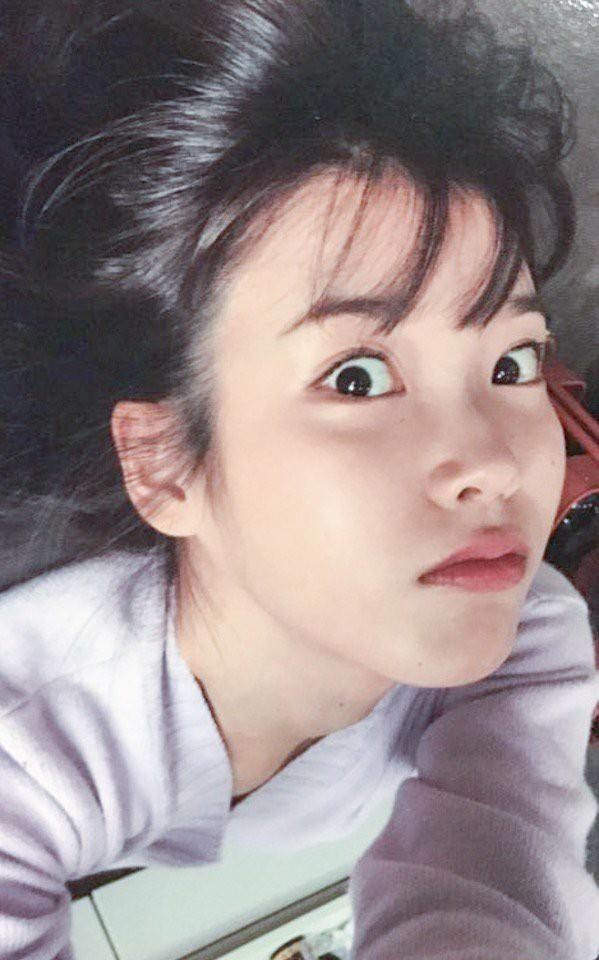  아이유 데뷔 9주년 팬미팅 역조공 포토카드