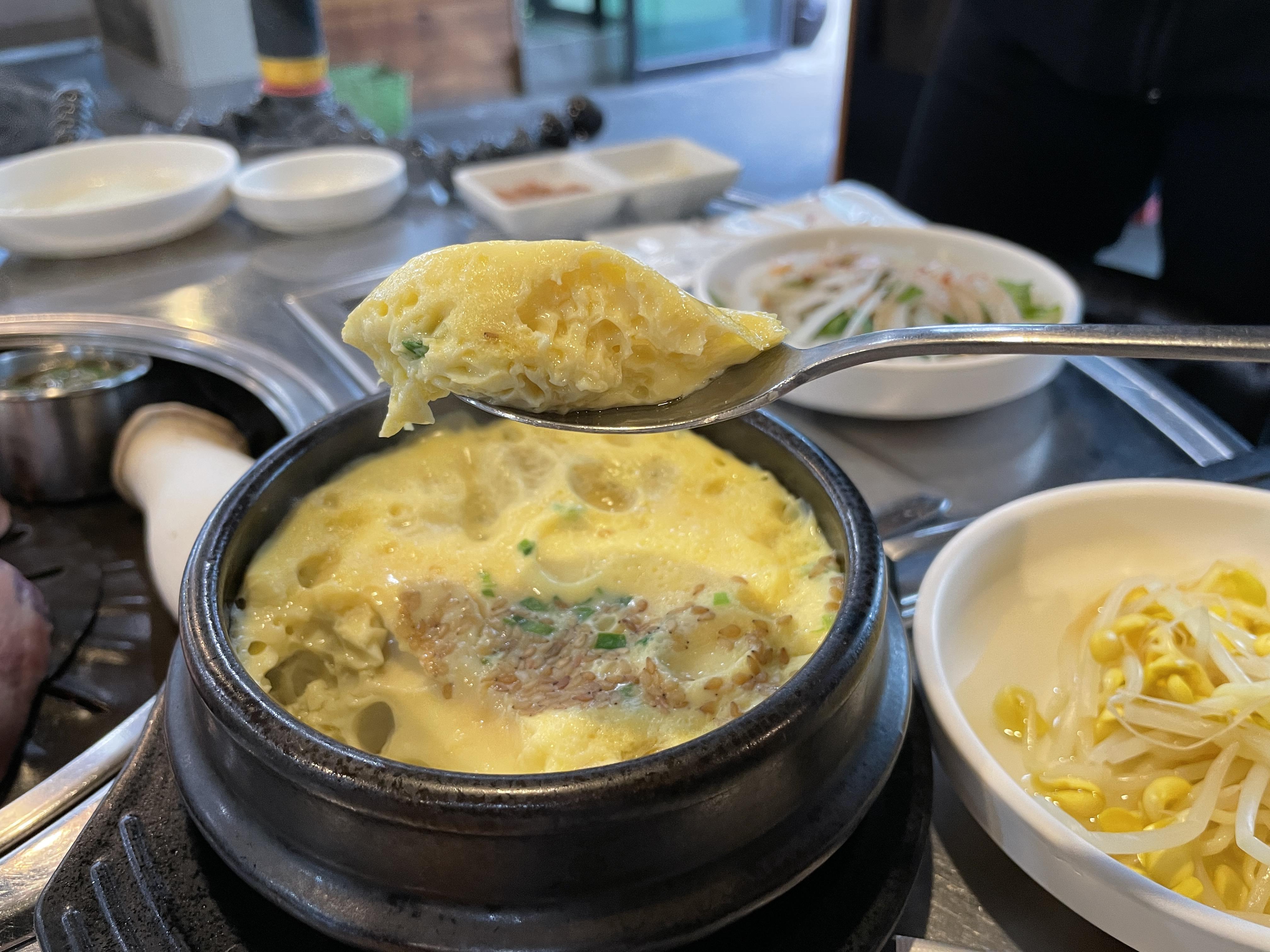 돈사촌 이미지