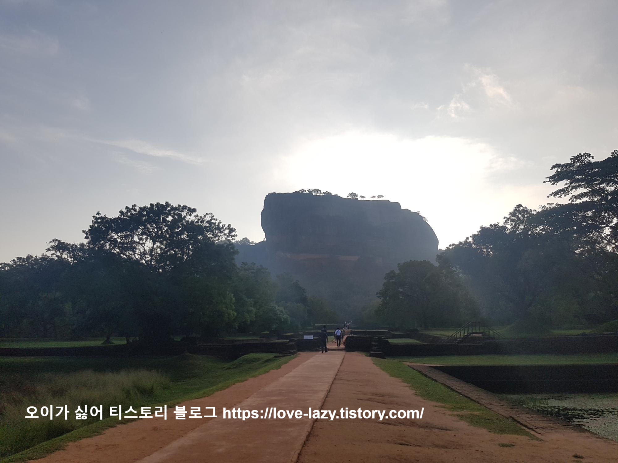 스리랑카 시기리야