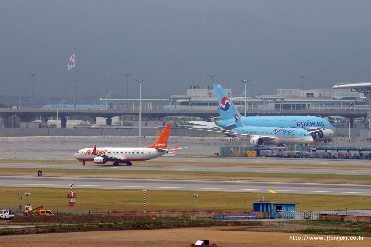 제주항공 Jeju Air 7C JJA HL8206 737-800 Boeing 737-800 B738 인천공항 Incheon International 서울 Seoul-Incheon ICN RKSI