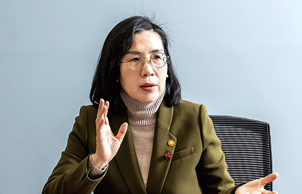 김현숙 여가부장관 프로필 나이 국회의원 이력 고향 과거 경력