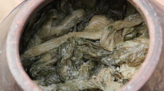 삭힌-김치