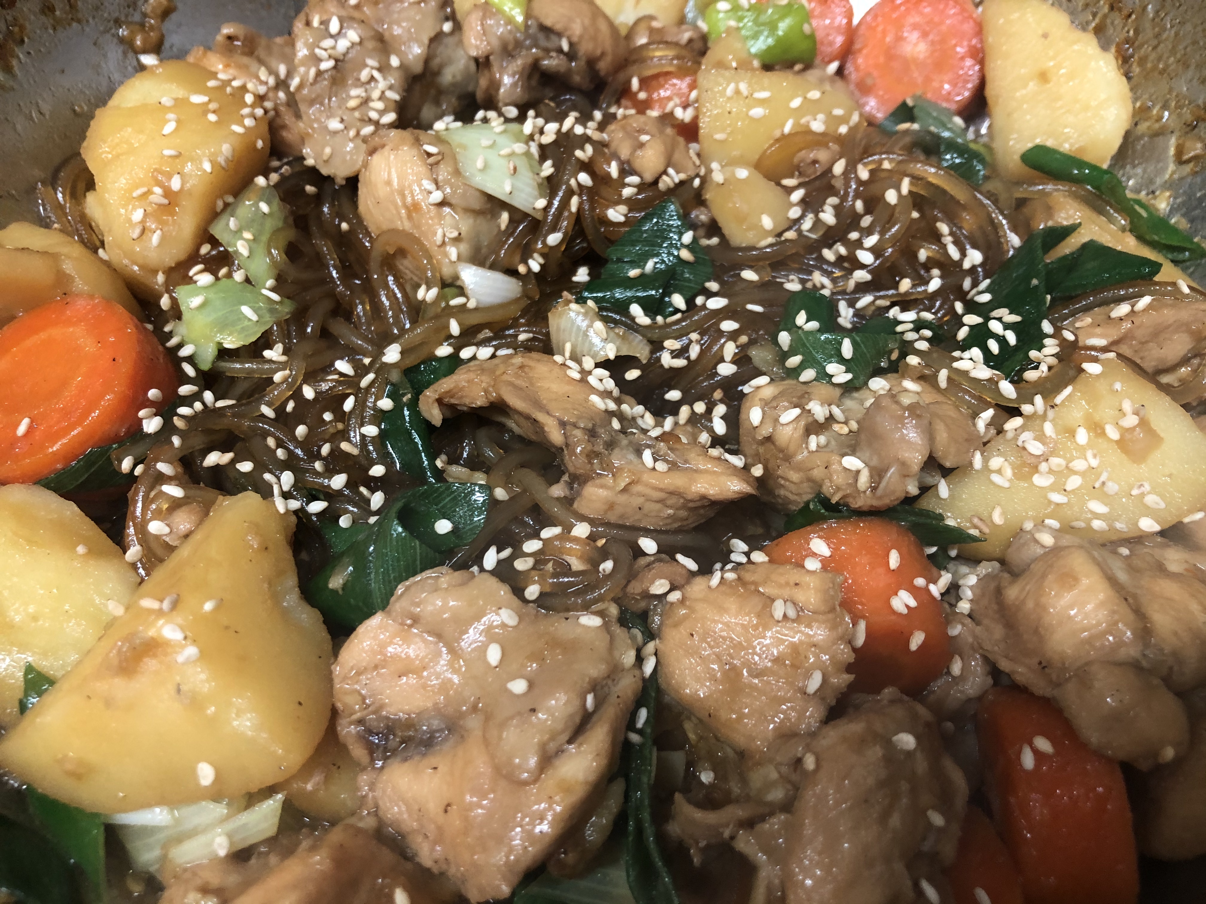  칼칼한 순살 간장 찜닭