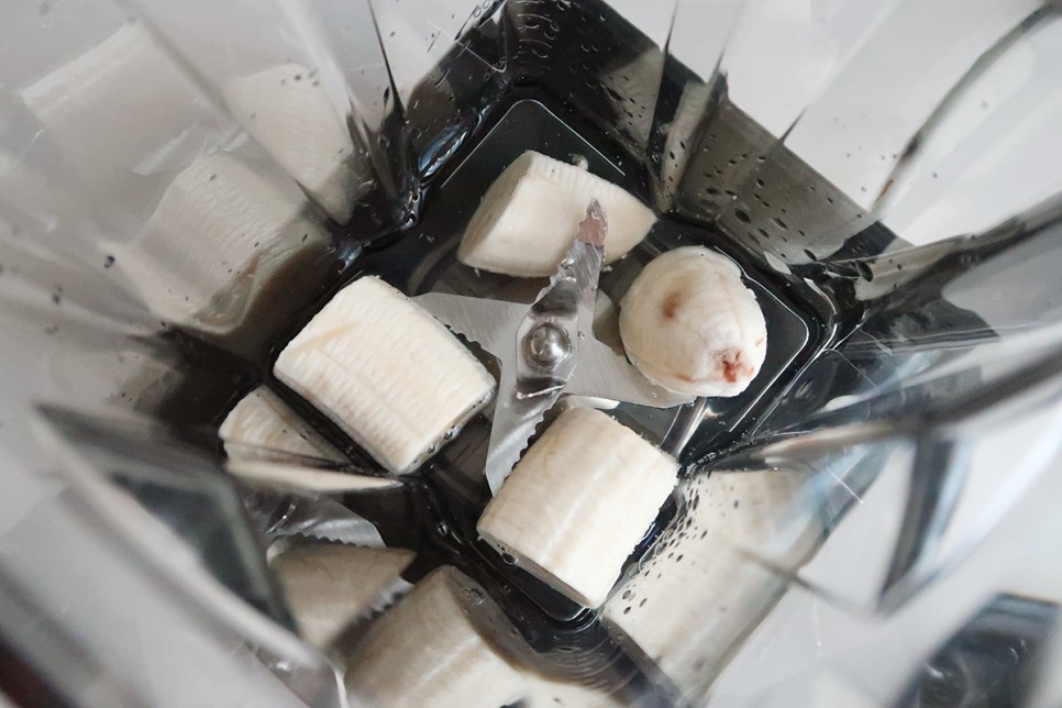 파인애플 주스 만들기바나나를 넣어 달달한 파인애플주스 만들기 15