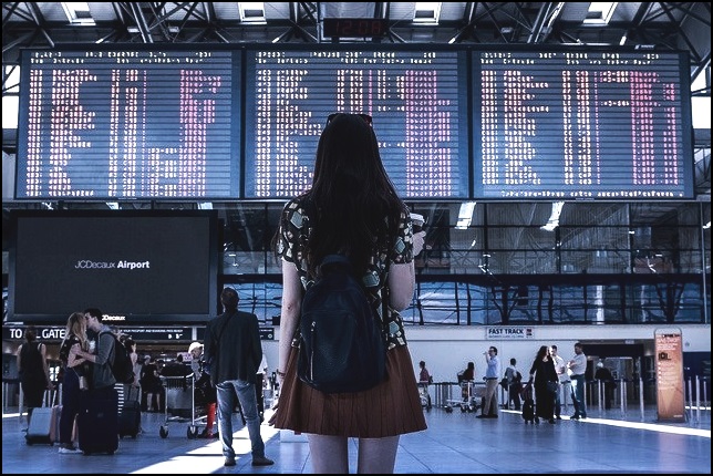 해외여행 공항 사진입니다