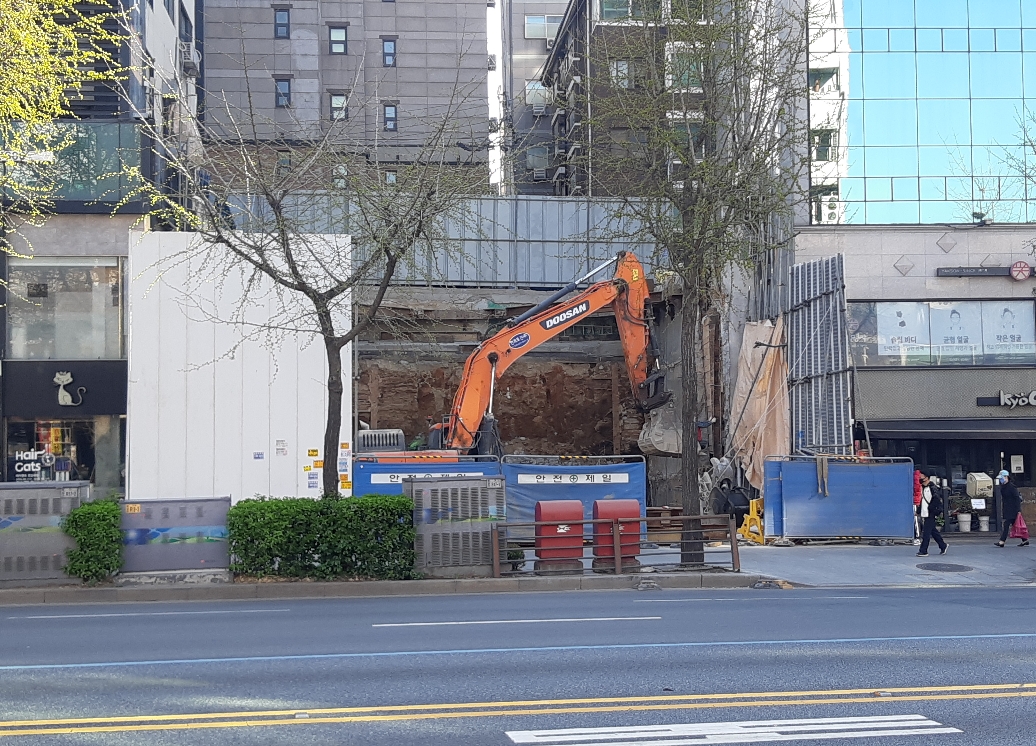  은평구 연신내역 인근 건물 공사 현장 사진 009(Korean construction sight-building)