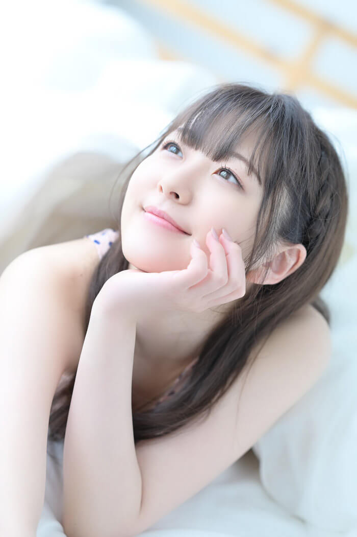  천진난만한 미소녀, 아오조라 히카리 Hikari Aozora 青空ひかり