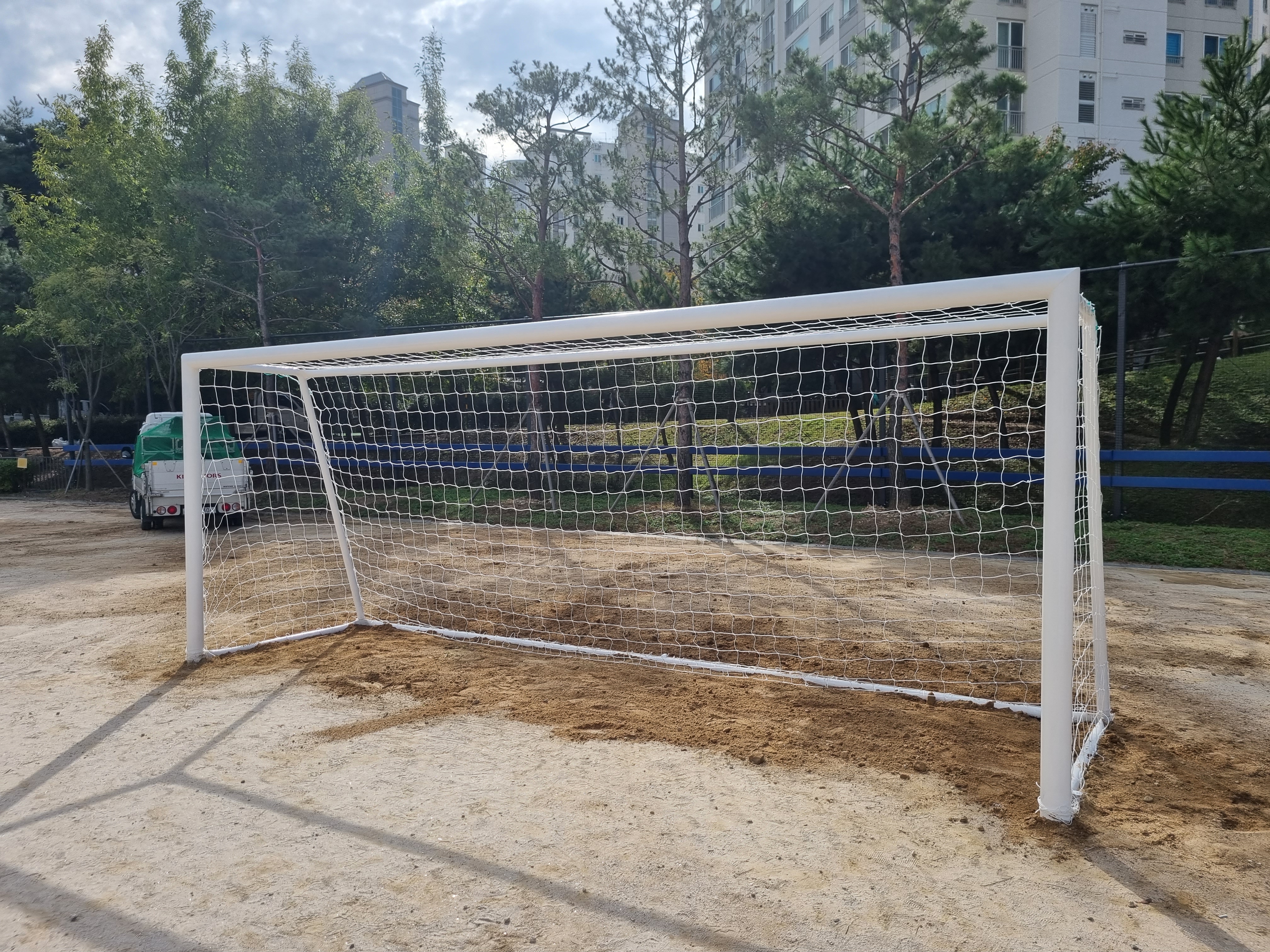  [날개스포츠] 세종연양초교 축구골대 도색, 축구골망 교체 작업
