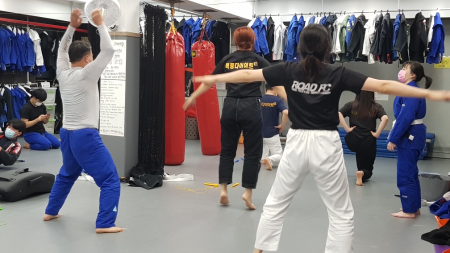 유색 벨트 분과 주짓수 (개금 주지 · 개금복싱 · 개금킥복싱 · 개금다이어트) 친절 7