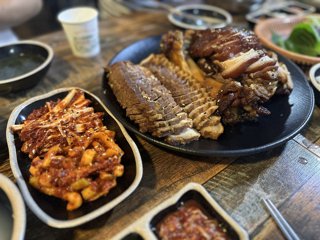 덕구네왕족발 이미지