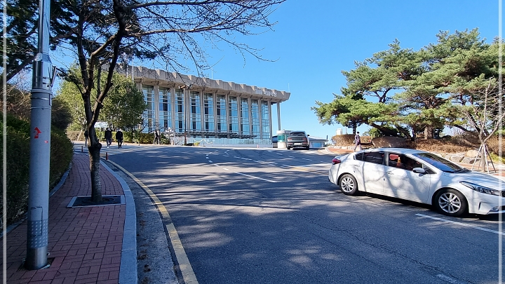 서울-국립극장-건물