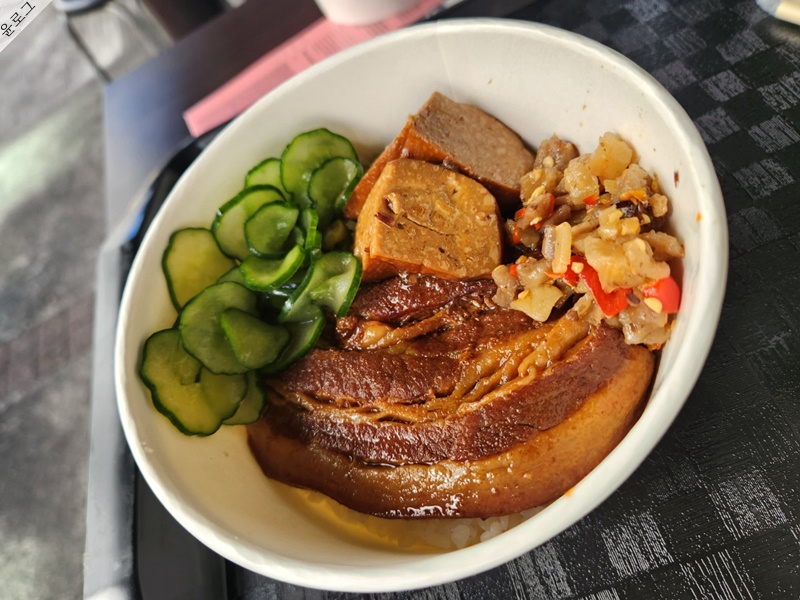  타이베이 맛집, 가성비 좋은 미슐랭 맛집 '일갑자손음'