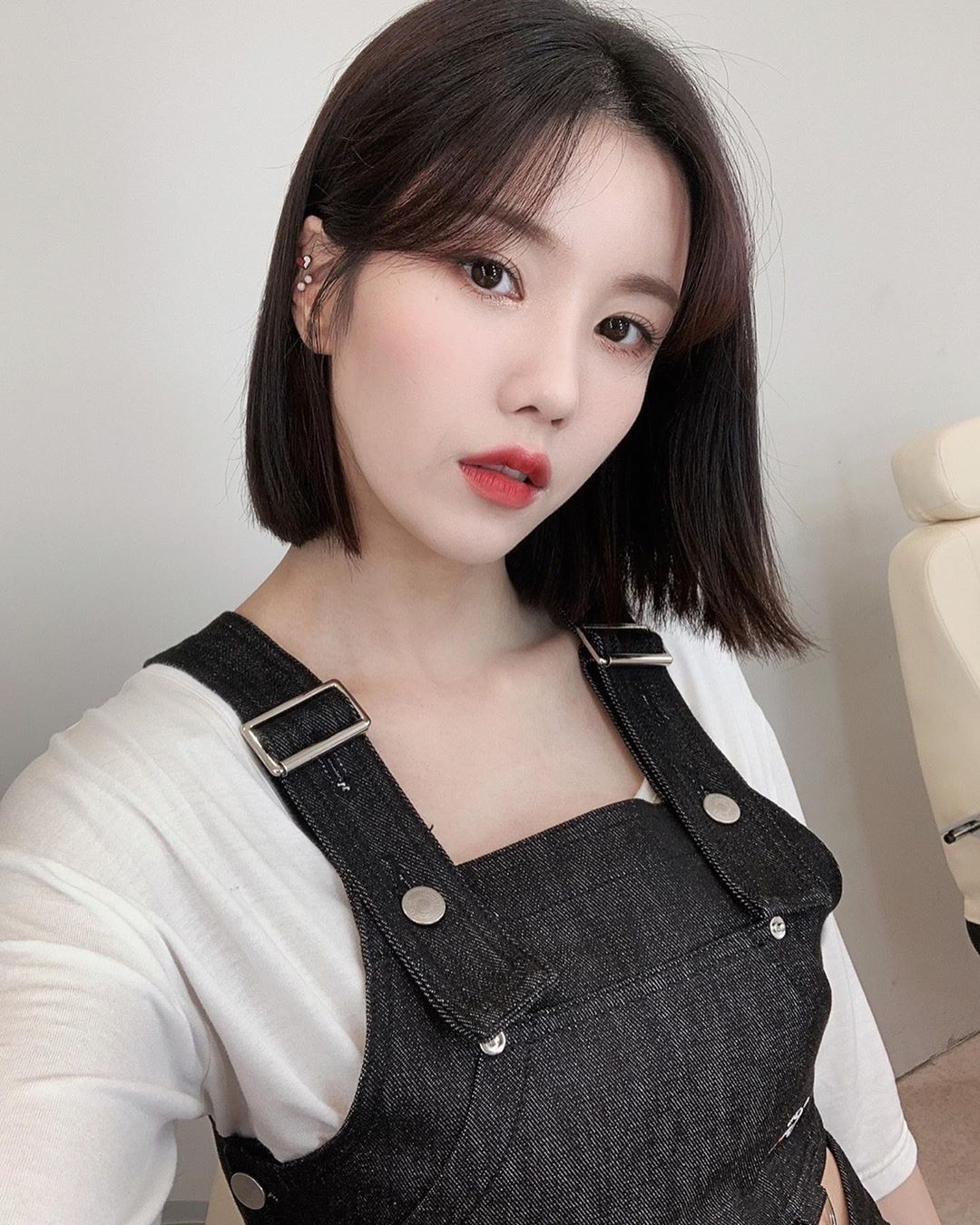  아이즈원 권은비 단발머리 헤어 셀카 사진들 모음