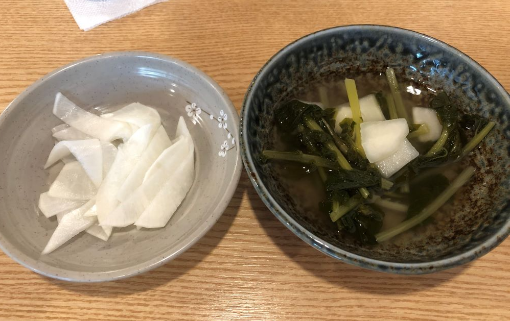 봉천동-봉평메밀막국수-기본반찬