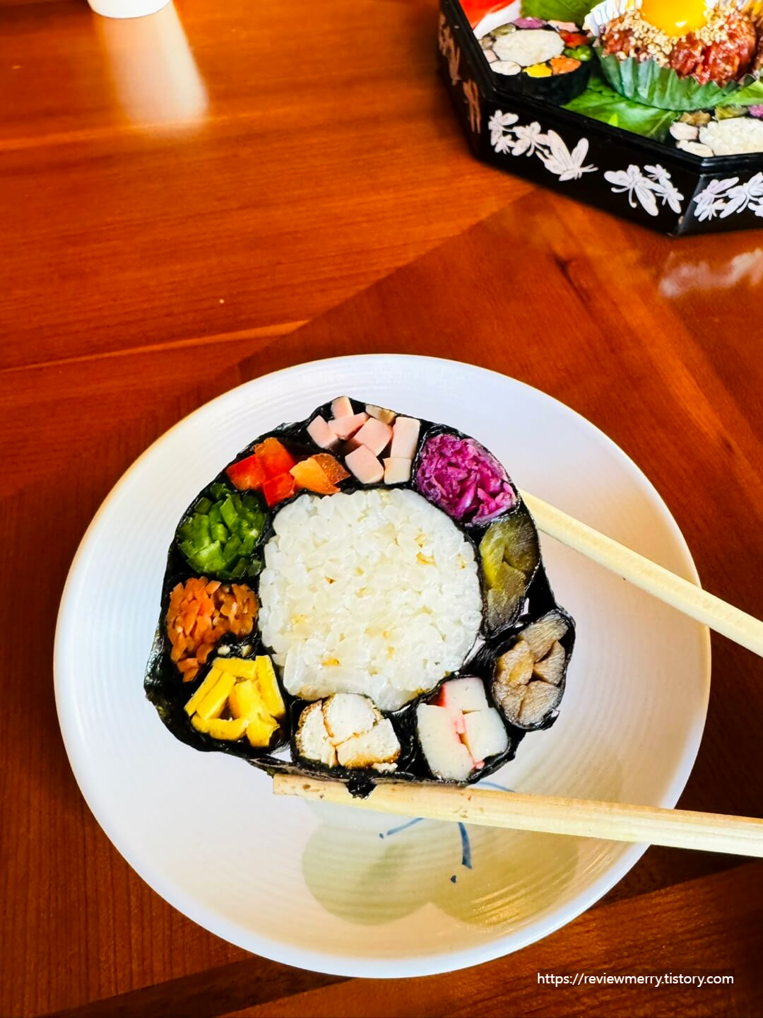 김밥 단면