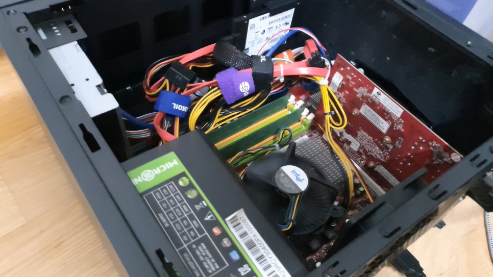 gt240 몇일전에 유니텍 GT240 7