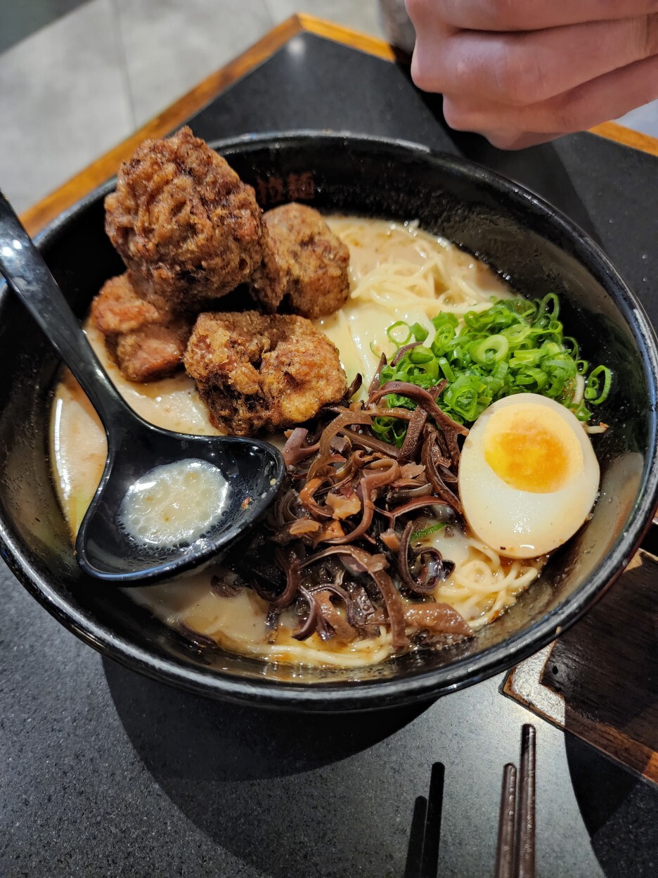  멜버른 하이포인트 일식 집 아지센 라멘 (Ajisen Ramen)이용 후기