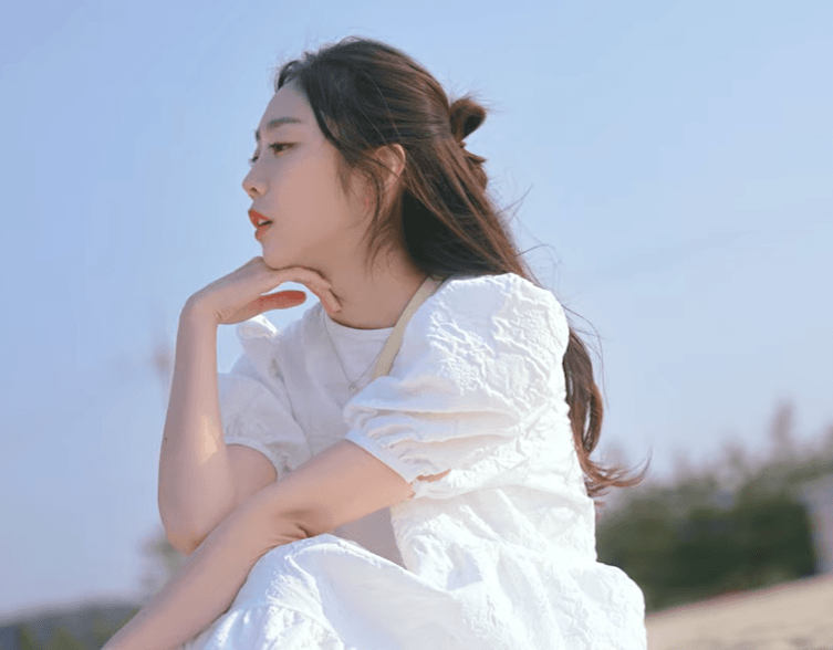  러블리즈 지수 이별 여행 컨셉 브이로그 움짤 gif