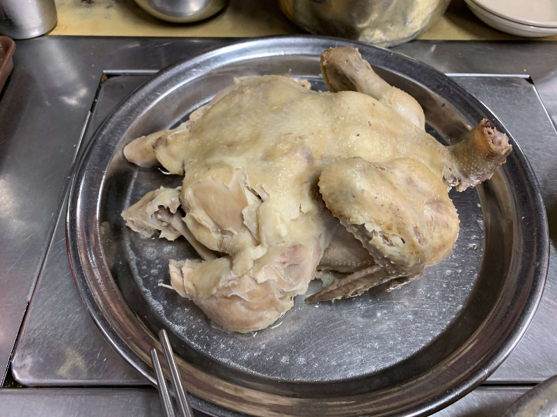  충무로 맛집 사랑방칼국수 : 흔하지 않은 백숙백반