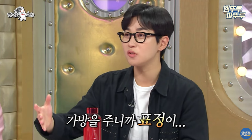 어릴때 맞고 자란 기억밖에 없는 남동생이 갑자기 커서 명품백을 사주었다...jpg | 인스티즈