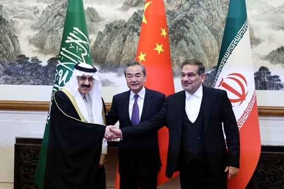사우디&#44; 이란 화해중재한 중국