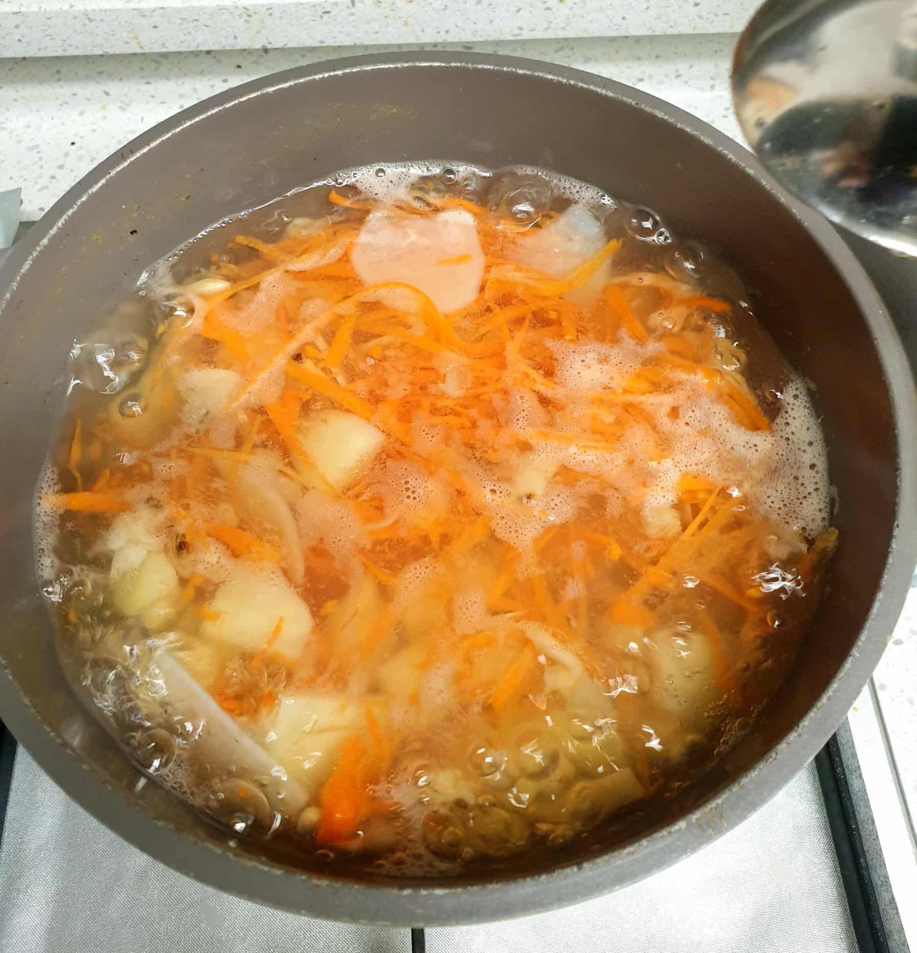 칼국수 육수