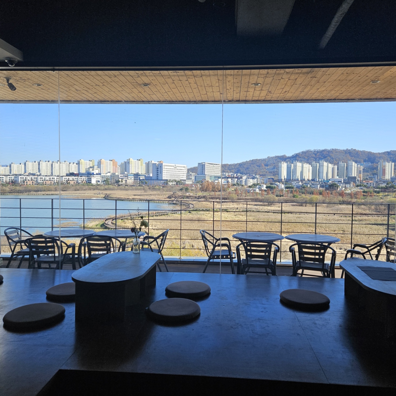  전주 혁신도시 전망 좋은 밴드 공연 카페 와나카