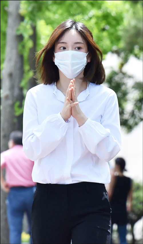 황하나 집행유예 중 마약투약 혐의 2심서 1년 8개월 감형 메인이미지