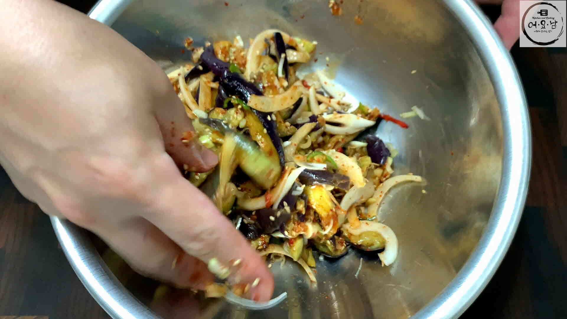 가지무침_버무리기4
