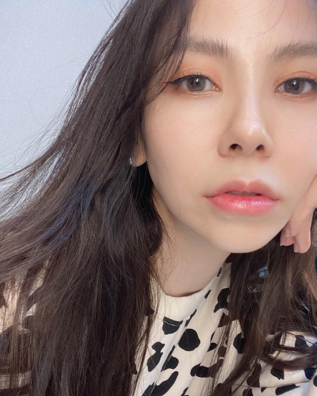  '레이먼킴' 김지우, 150만원 텐트 구매 실패…"난 클릭전쟁 패배자"