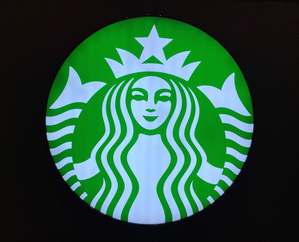 Starbucks Logo - Singapore Great World City © Photo by Kelly